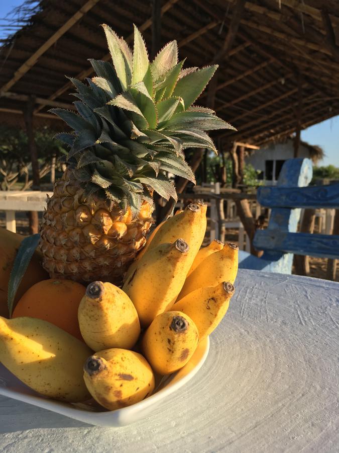 Yala Waves Beach Resort Kirinda  Exterior photo